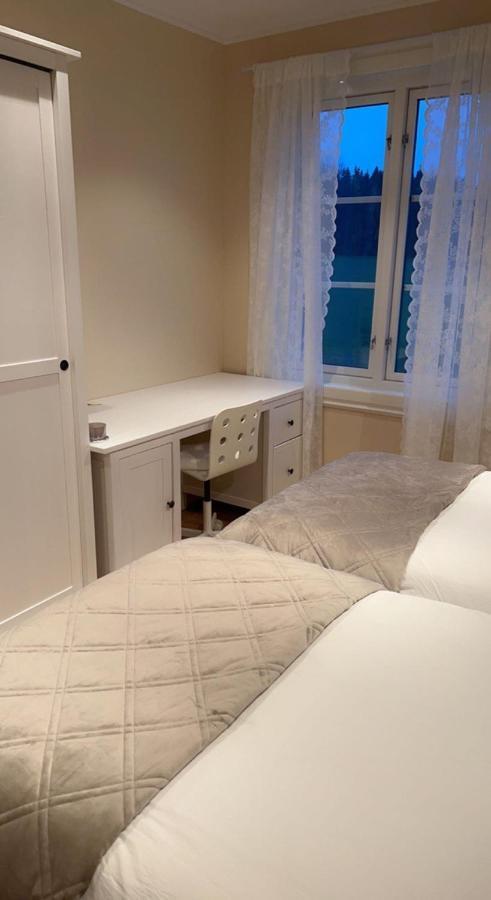 Sunnansjo Gard Guest House Katrineholm Bagian luar foto