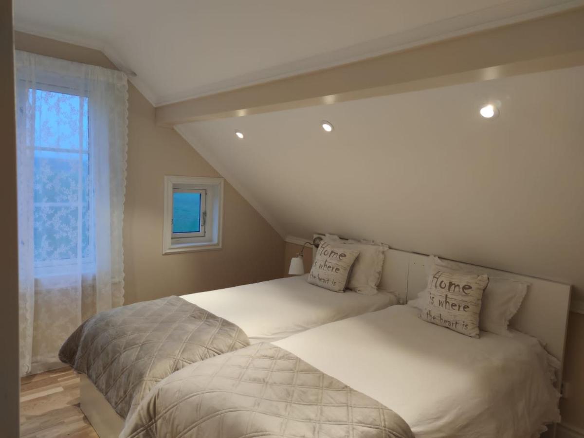 Sunnansjo Gard Guest House Katrineholm Bagian luar foto